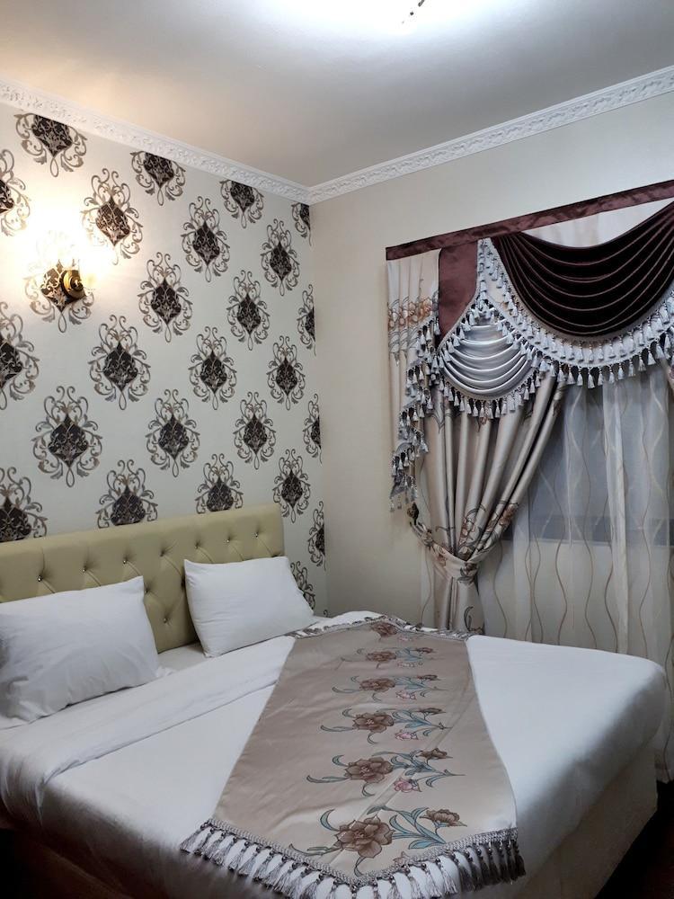 Royal Garden Hotel Дубай Экстерьер фото