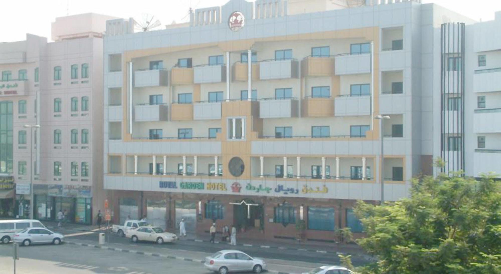 Royal Garden Hotel Дубай Экстерьер фото
